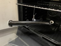 Toinen iskarin jalka maalissa